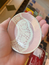 Load image into Gallery viewer, January 24 at 3 pm Handbuilt Bowl + Decoration Workshop with Erin Elizabeth
